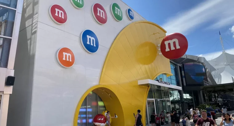 M&M Store Disney Springs | My Disney Days