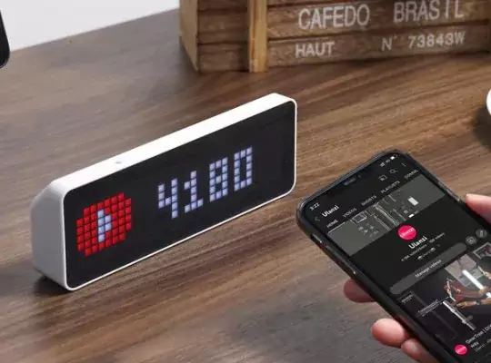 Ulanzi TC001 Smart LED Pixel Clock With Full Color Pixel Display