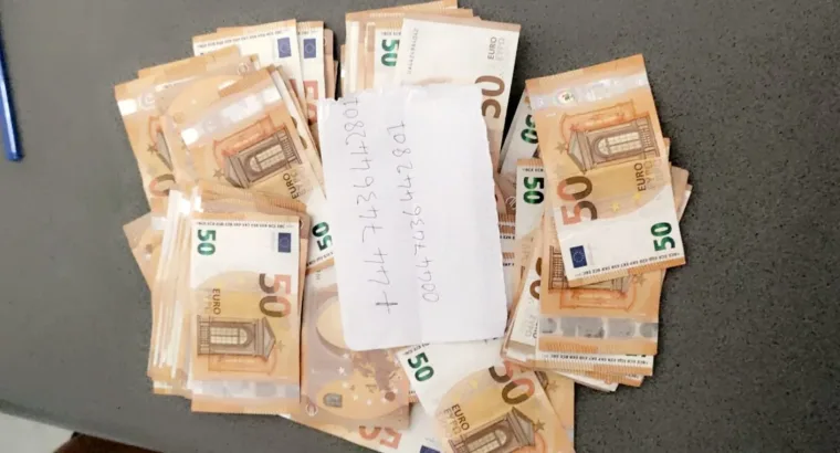 WHERE CAN I BUY COUNTERFEIT MONEY,DRIVERS LICENSES,ID CARDS,