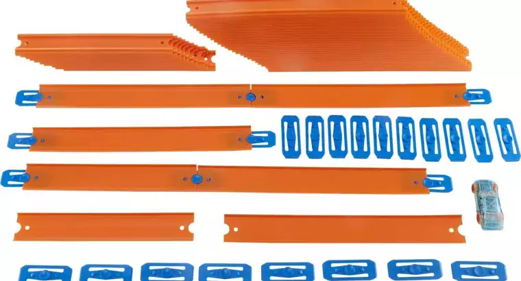 Hot Wheels Car and Mega Track Pack with 40ft of Track, 43 Co