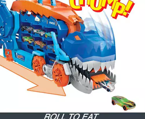 Hot Wheels City Ultimate Hauler, Transforms into Stomping
