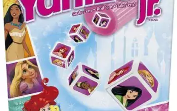 Hasbro Gaming Yahtzee Jr.: Disney Princess Edition Board Gam