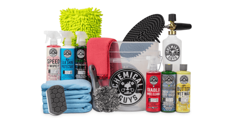 Chemical Guys HOL169 16-Piece Arsenal Builder Car Wash Kit