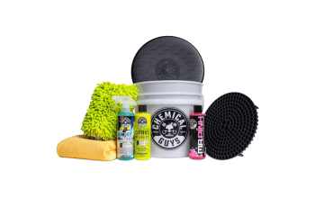 Chemical Guys HOL_128 Car Cleaning Kit, with Car Wash Soap