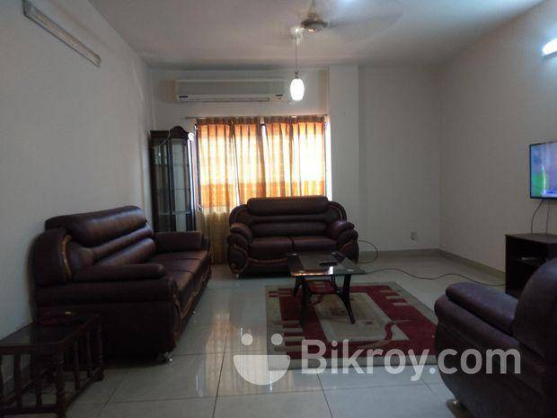 Fully furnished flat rent At Gulshan